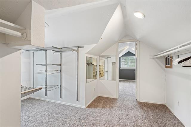 Building Photo - 4016 Willow Ridge Dr