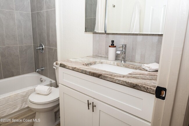 Building Photo - 839 Grand Regency Pointe