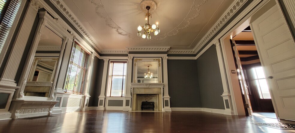 Primary Bedroom - 378 W Church St