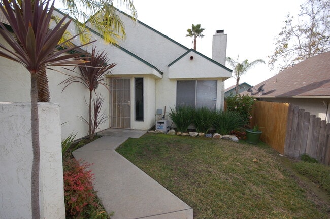 Building Photo - Charming Home in San Marcos