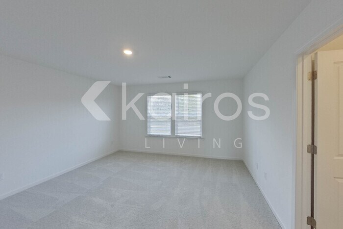 Building Photo - 208 Birch Ave