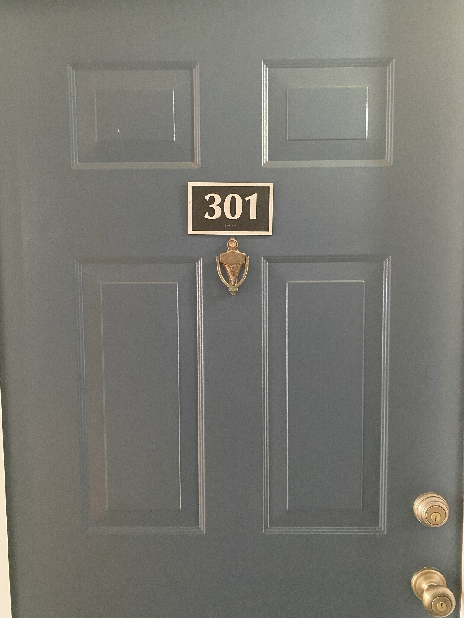 Building Photo - 46628 Drysdale Ter