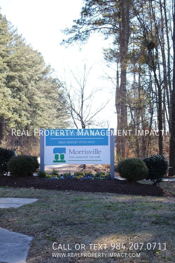 Building Photo - 504 Colwick Ln