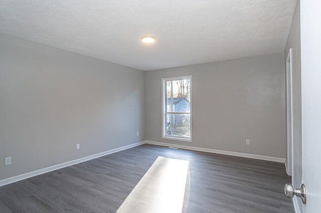 Building Photo - 5717 Aftonshire Dr