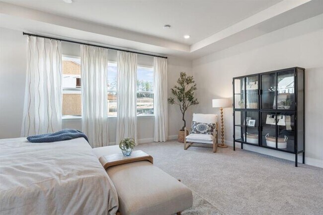 Building Photo - 6180 Misty Hill Ln