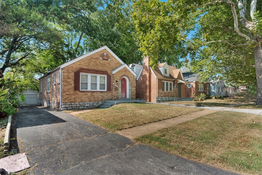 Building Photo - 10063 Diamond Dr