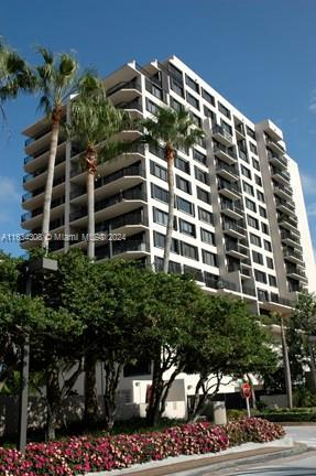 Building Photo - 540 Brickell Key Dr