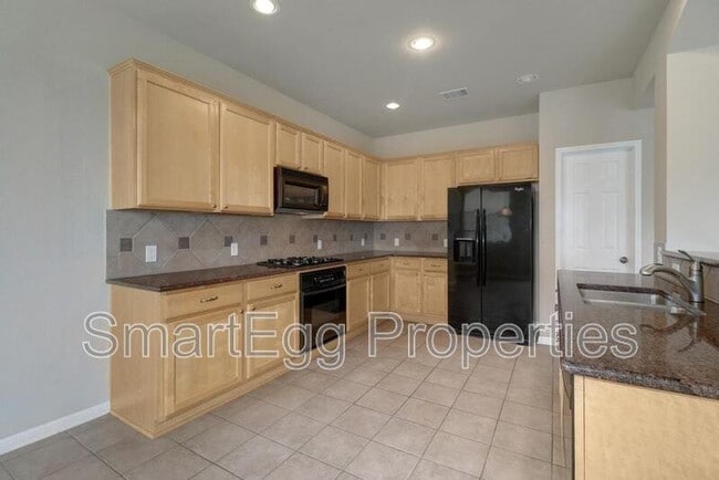 Building Photo - 1007 Linden Loop