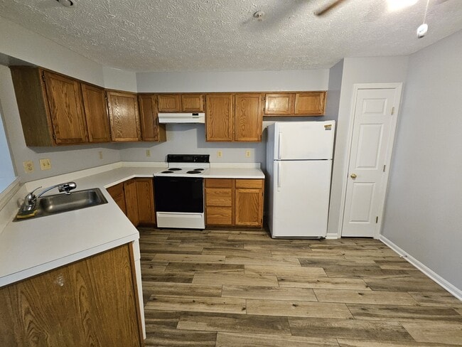 Building Photo - 5309 Regal Ct