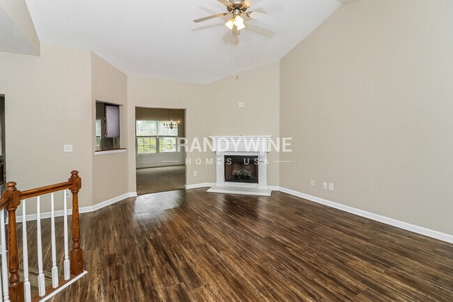 Building Photo - 455 Boxelder Rd