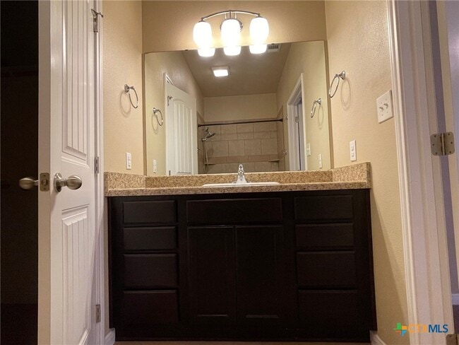 Building Photo - 4509 Cambridge Dr