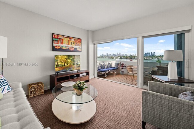 Building Photo - 3 Island Ave