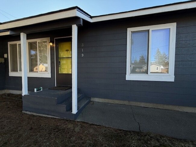 Primary Photo - Great duplex on quiet street