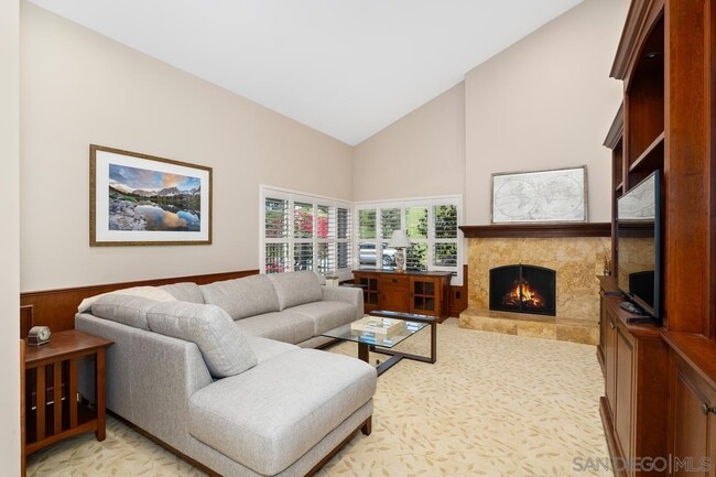 Building Photo - 1448 Santa Luisa Dr