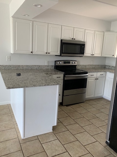 Building Photo - 1349 Capri Dr