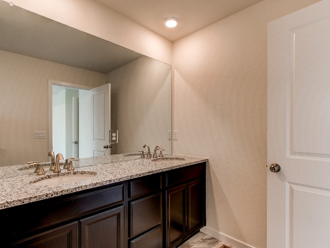 Building Photo - 678 176th Ave