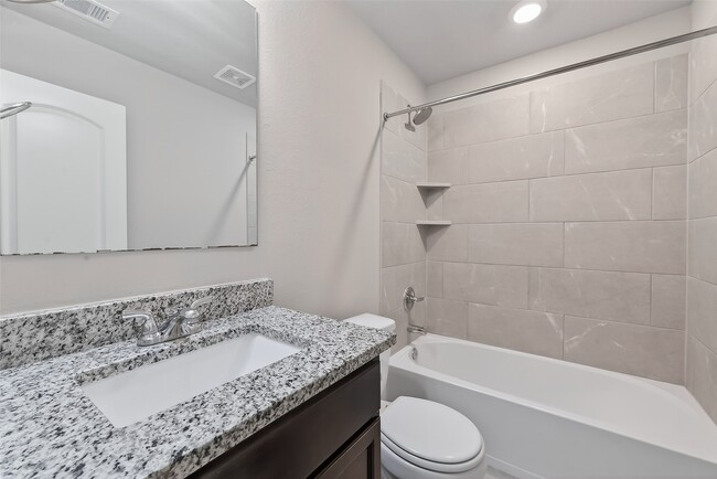 Building Photo - 151 Scenic Hills Ct