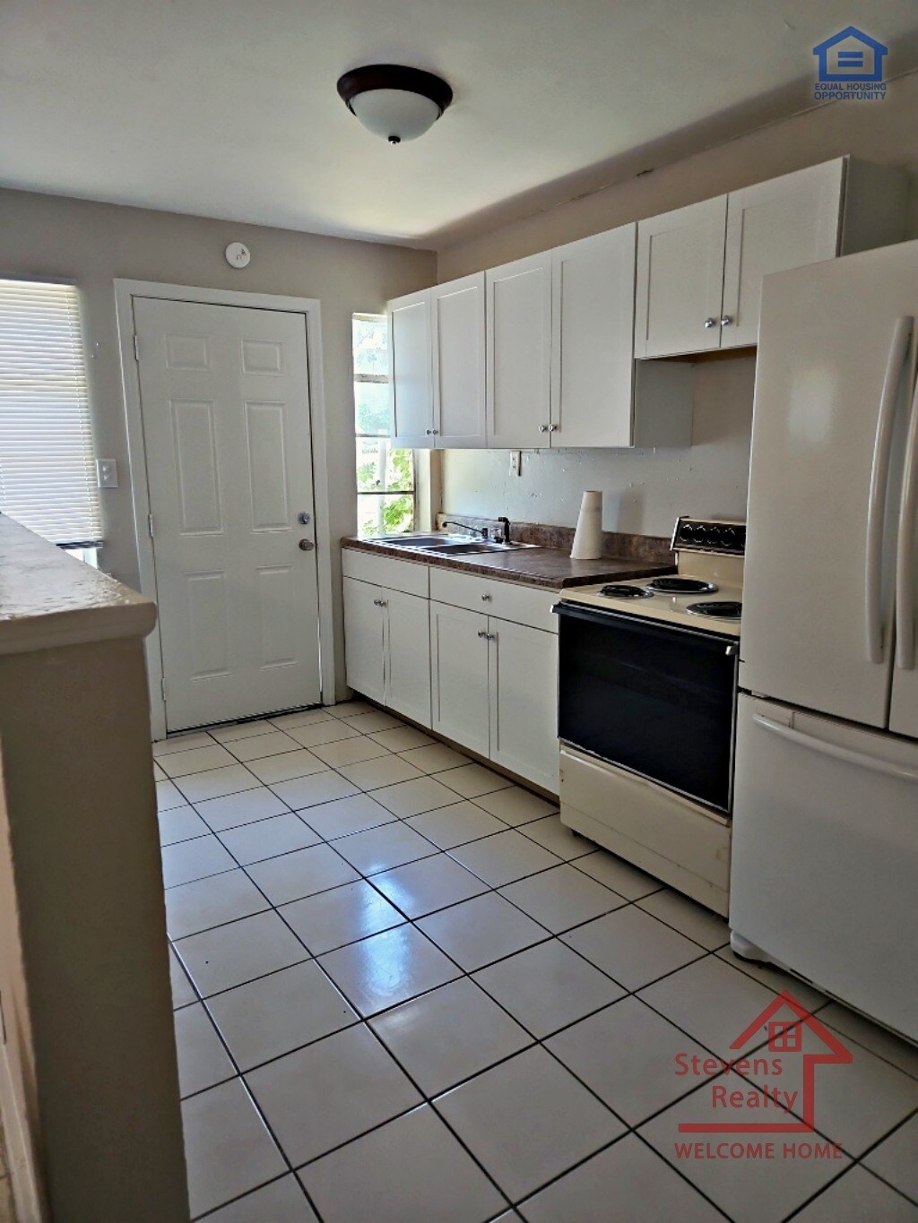 Building Photo - 3602 Dorris St