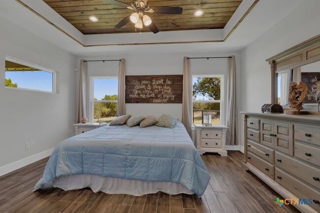 Building Photo - 315 Hilltop Ridge