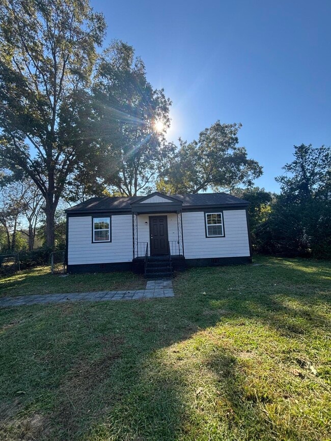 Primary Photo - 2006 Scott Rd