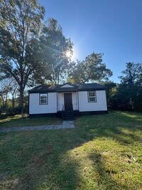 Building Photo - 2006 Scott Rd