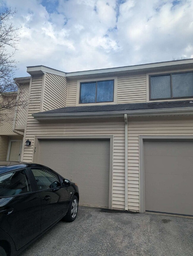 Building Photo - 77 Samuel Dr