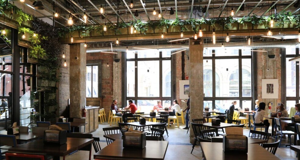 Building Photo - 525 W Lafayette Blvd