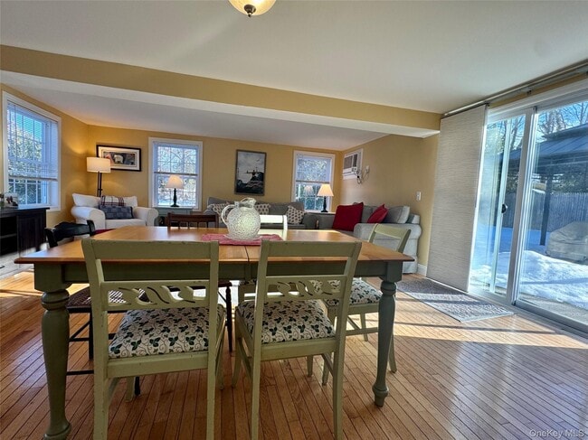 Building Photo - 1070 Town Harbor Ln