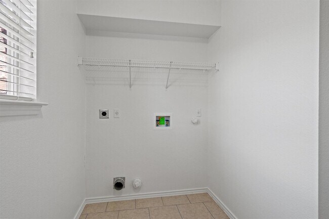 Building Photo - 12629 James Polk St