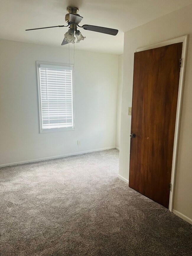 Building Photo - Newly remodeled home with 2nd kitchen in the basement