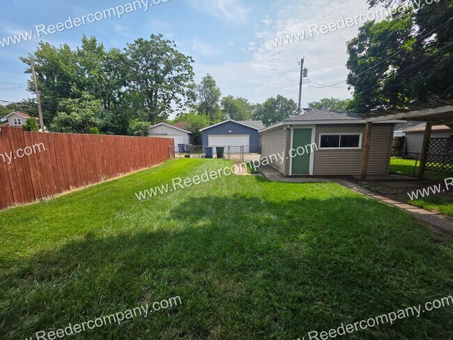 Building Photo - Newly remodeled 2 Bedroom house