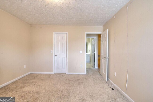 Building Photo - 453 Tara Commons Cir