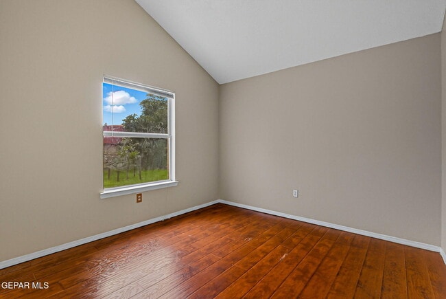 Building Photo - 14336 Puentecillas Dr