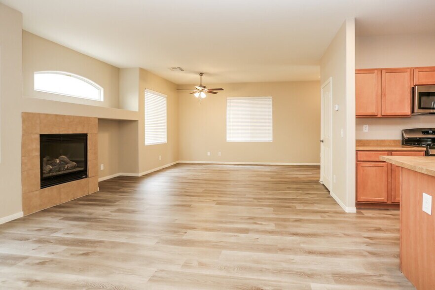 Building Photo - 8908 Brentwood Grove Ct