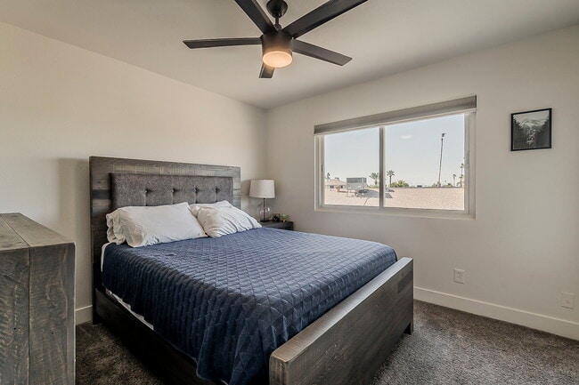 Building Photo - 2163 S Las Flores