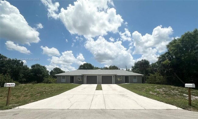 Primary Photo - 6018 Lacota Ave