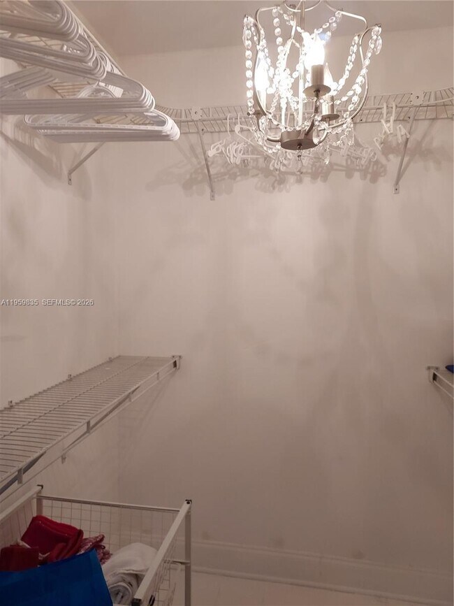 Building Photo - 137 Golden Isles Dr