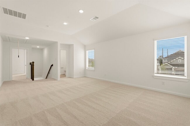 Building Photo - 32503 Midsummer Dr