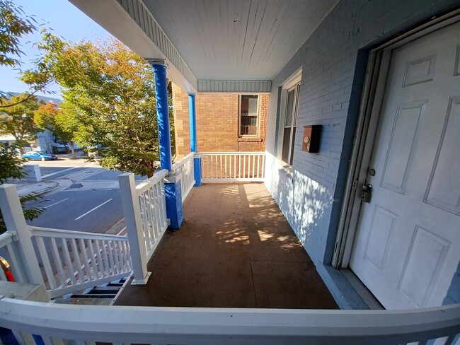 Building Photo - 43 Virginia Ave