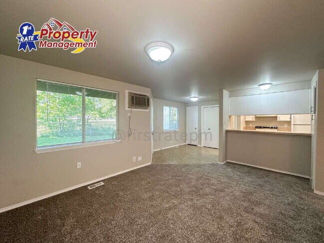 Building Photo - 2839 W Malad St