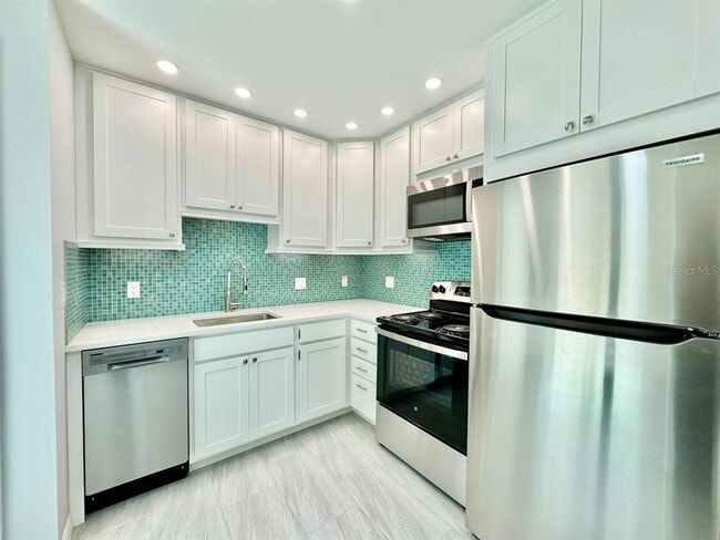Building Photo - 4306 Porpoise Dr