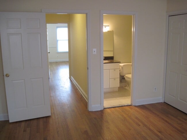 Building Photo - 2308 L St NW