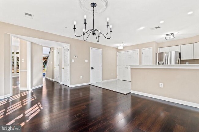 Building Photo - 412 Overlook Dr