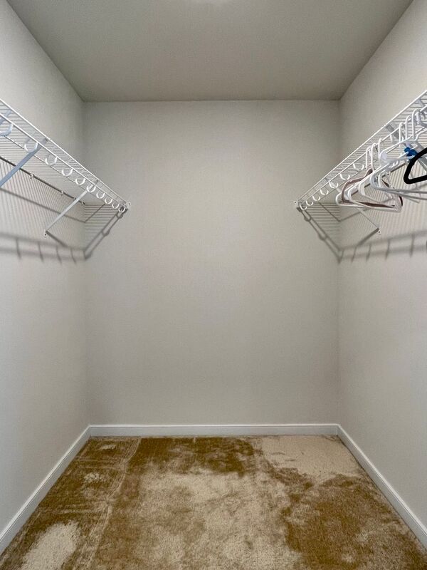 Building Photo - 8180 Lyman Ct