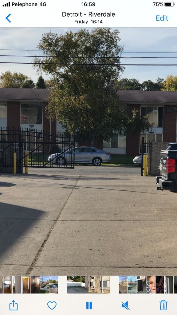 Gated Parking Entry - 16810 Lahser Rd