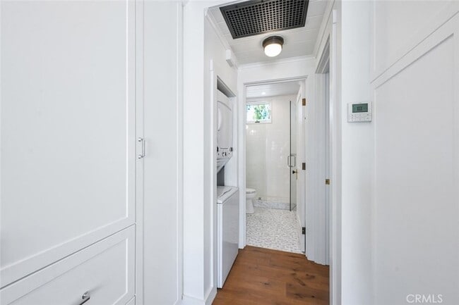 Building Photo - 358 Cliff Dr