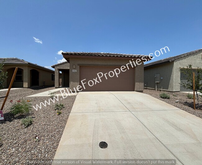 Primary Photo - 6952 W Star Garden Way