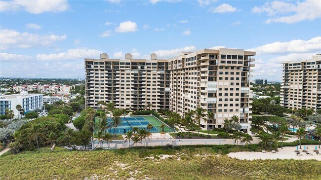 Building Photo - 4900 N Ocean Blvd