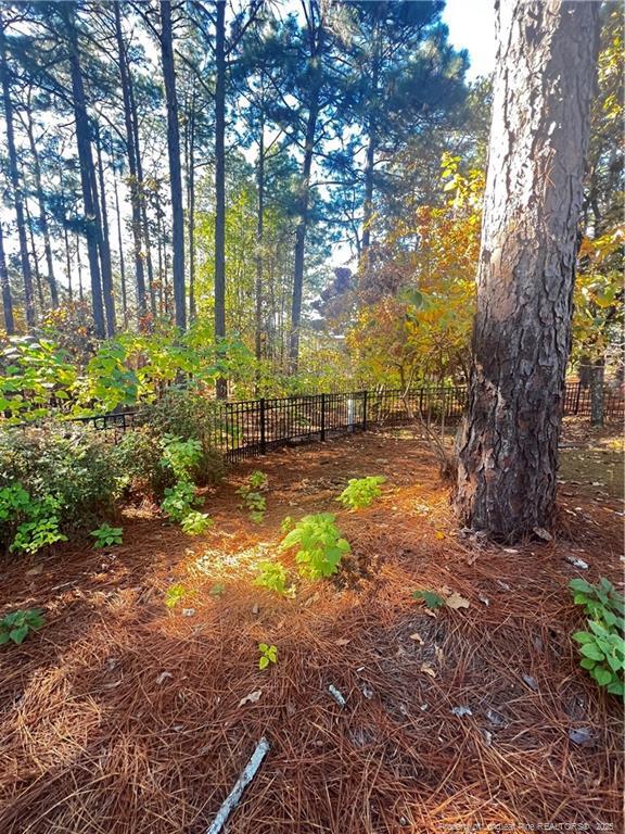 Building Photo - 208 Wood Run