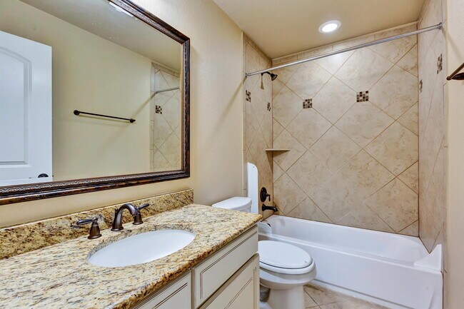 Building Photo - 12024 Versante Cir